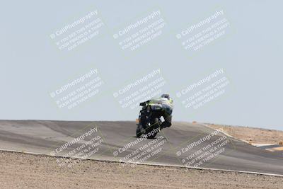 media/Apr-20-2025-CVMA (Sun) [[39090e8767]]/Race 9-Formula LW Twins Shootout/